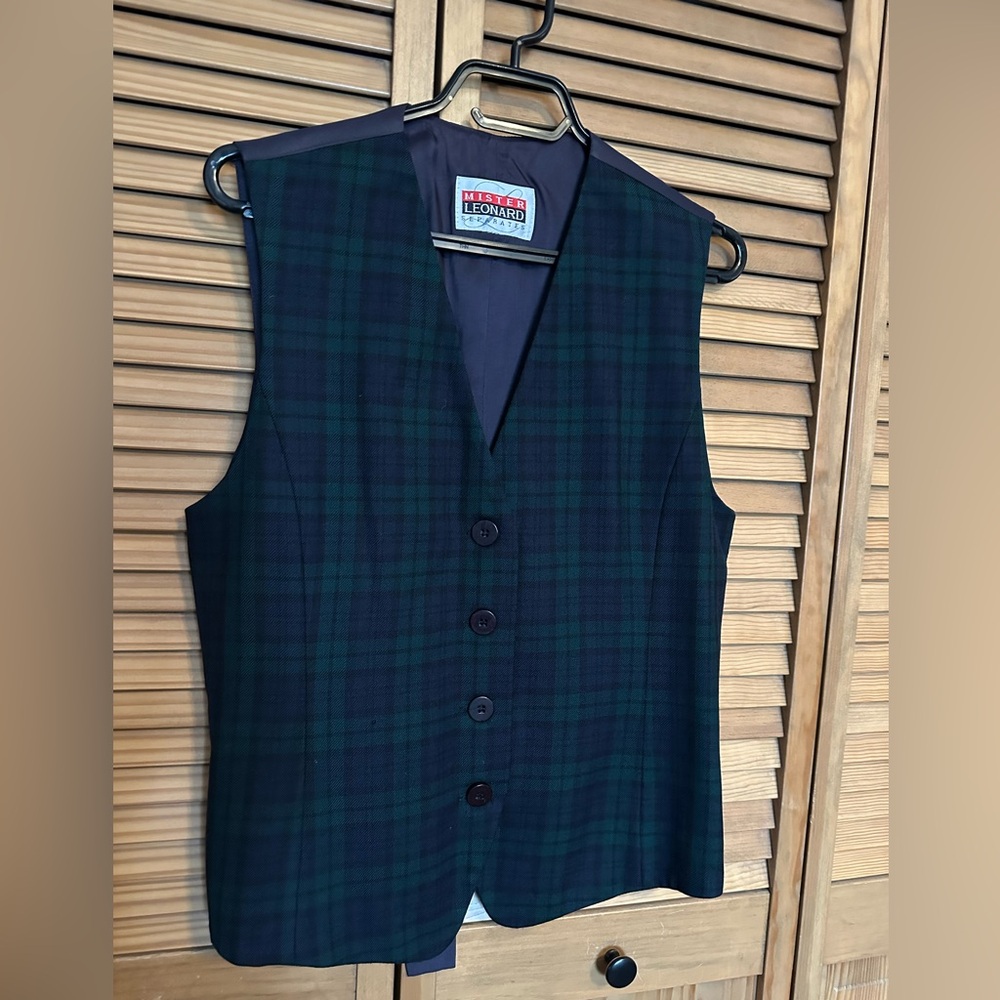 Vintage Woman Tartan Navy Green Wool Plaid Vest Waistcoat